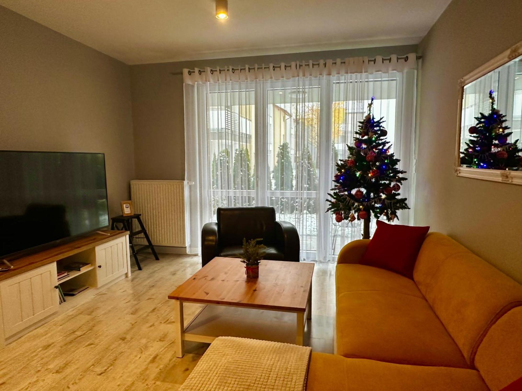 Apartament Z Widokiem Na Szyndzielnie Bielsko-Biała Kültér fotó